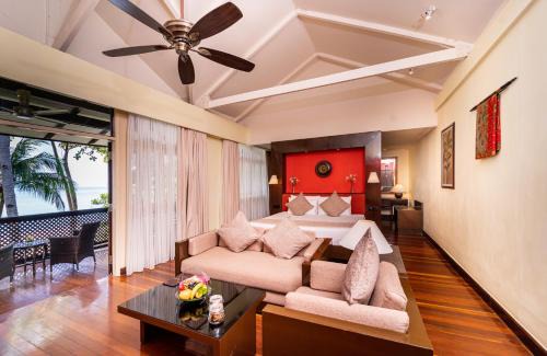 Kuala Teriang Resort | Relax at Rebak Island Resort & Marina with Oceanfront Views