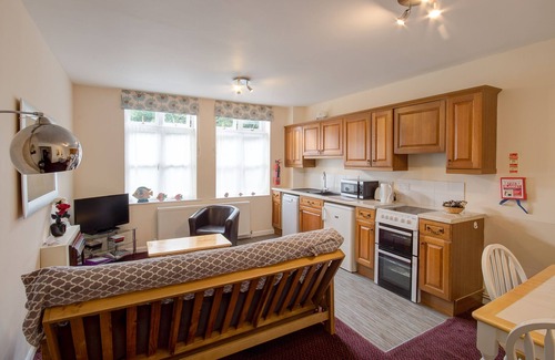 Denstone Apartment | Relaxing Getaway at Rebecca in Heywood Hall