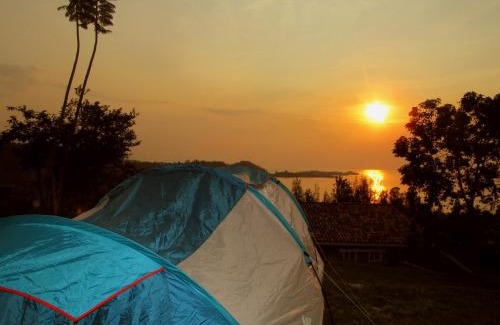 Kibuye Resort | Rebero Kivu Resort: Pet-Friendly Retreat with Spa & Dining