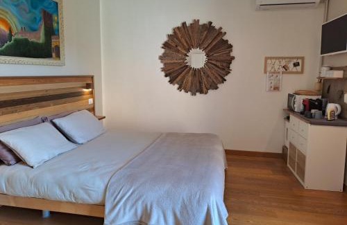 Campagnolo House | ReBorn Room: Oceanfront Escape with Top Guest Ratings