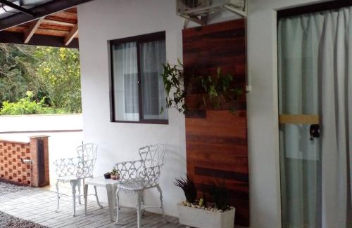 Pomerode House | Experience Recanto Área Verde: German Culture & Ocean Views