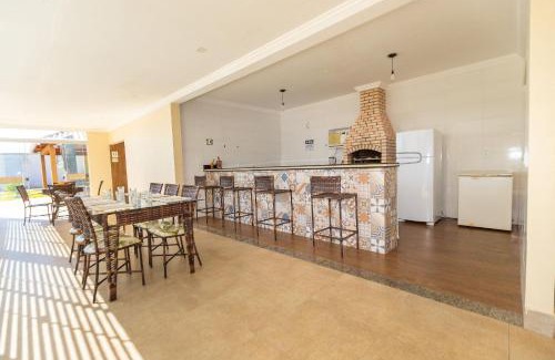 Bandeirantes House | Convenient Retreat Near DiRoma Clubs and Lagoa Quente