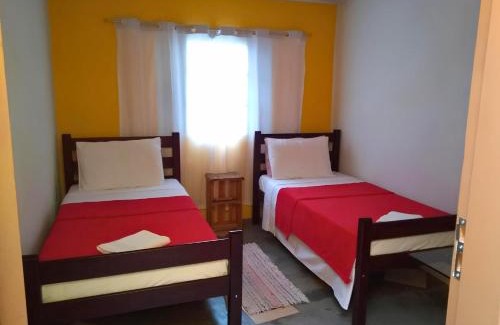 Nogueira House | Delightful Recanto Cheio de Cheiro: Pet-Friendly Escape