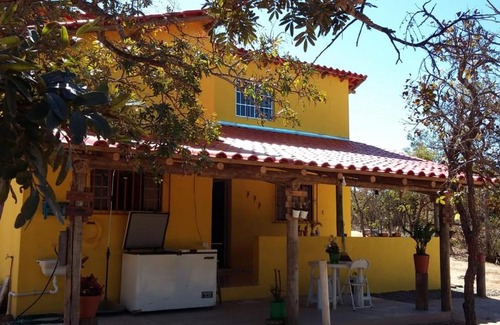 Southeast Region House | Pet-Friendly Getaway at Recanto da Aldeia - Lago dos Sonhos