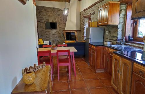 Carrazedo House | Pet and Child Friendly Retreat at Recanto da Encosta