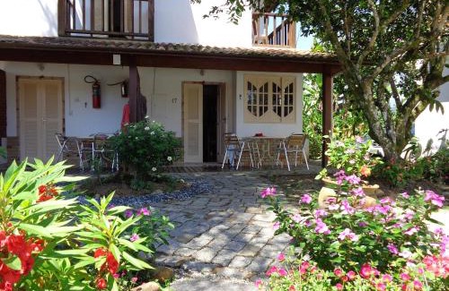 Jabaquara House | Idyllic Recanto da Praia: Pool, Spa & Family-Friendly Fun