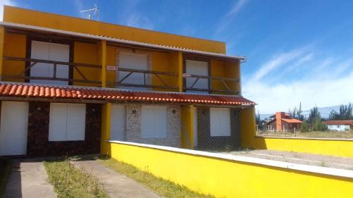 Jaguaruna House | Oceanfront Retreat at Recanto das Pedras with Stunning Views