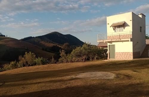Maria da Fe House | Welcome to Recanto das Videiras: Family-Friendly Retreat