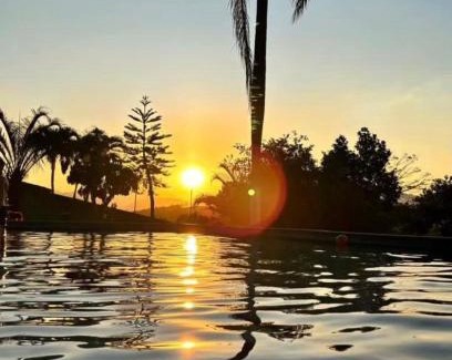 Santa Isabel House | Pet-Friendly Retreat at Recanto do João with Pool Access