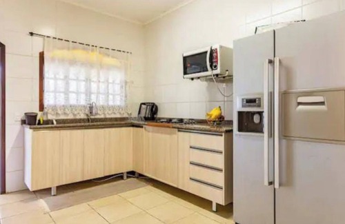 Aracoiaba da Serra House | Ideal Getaway at Recanto do Lago: Pet-Friendly & Pool Access