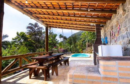 Ubatuba House | Pet-Friendly Getaway at Recanto do Puruba with Ocean Views