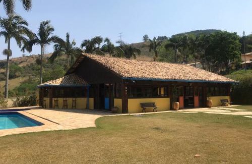 Jacutinga House | Discover Recanto do Rio: Pet-Friendly Retreat in Jacutinga