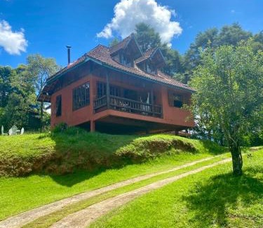 Centro Ski Chalet | Family-Friendly Getaway at Recanto do Sol Visconde de Mauá