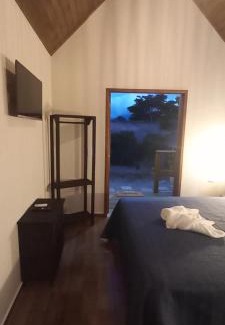 Sao Francisco da Praia Apartment | Pet-Friendly Escape at Recanto do Sossego with Ocean Views