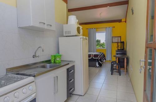 Centro House | Relax at Recanto Dom Arthur with Pool & Ocean Views