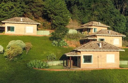 Monte Alegre do Sul House | Relaxing Oceanfront Retreat at Recanto dos Beija Flores