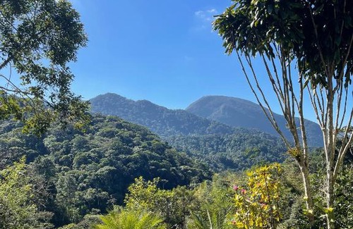Fazenda Inglesa House | Pet-Friendly Getaway at Recanto dos Pássaros