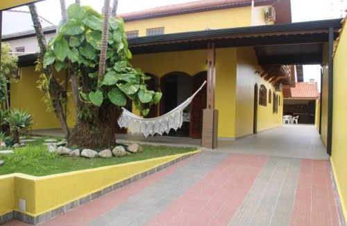 Cidade Nova Peruibe Villa | Recanto Dourado: Family-Friendly Retreat with Pool Access