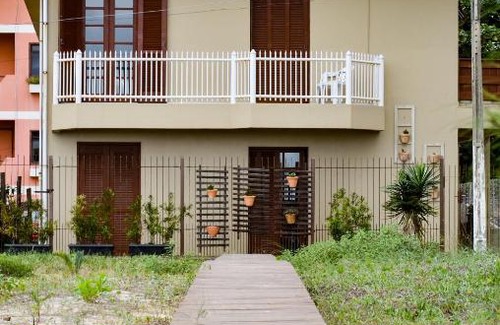 Pinheira Apartment | Discover Recanto Dunas: Pet-Friendly Oceanfront Retreat