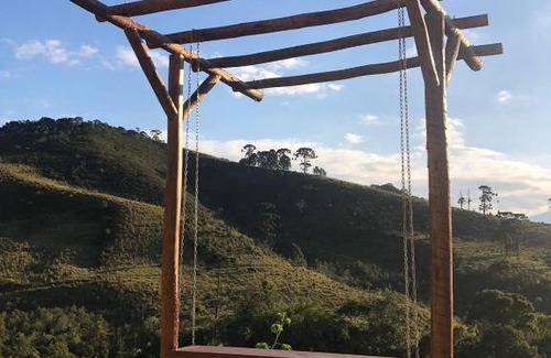 Centro Cabin | Exceptional Stay at Recanto João de Barro with Hot Tub