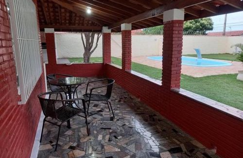 Sao Pedro House | Tranquil Retreat with Pool and BBQ in the City