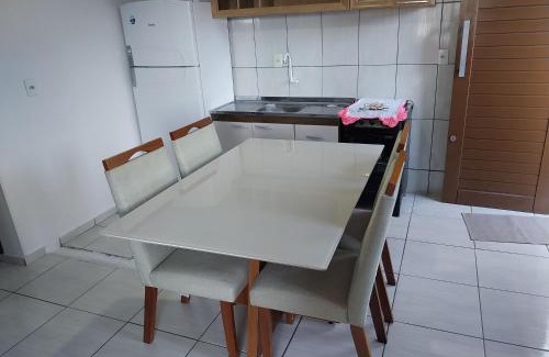 Governador Celso Ramos House | Prime Oceanfront Getaway: Pet-Friendly & Family Approved