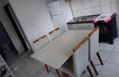 Governador Celso Ramos House | Prime Oceanfront Getaway: Pet-Friendly & Family Approved