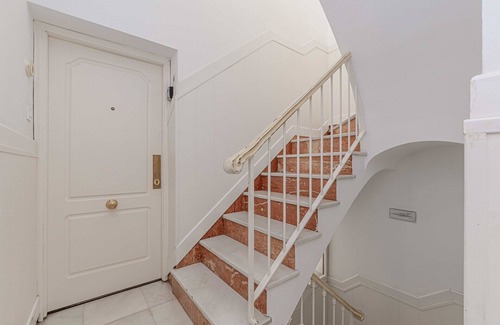 San Roque Apartment | Ideal Recaredo 2-Bedroom Apartment with Kitchen Amenities