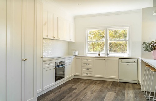 Wingello House | Renovated Coastal Cottage on a 1500 Acre Farm