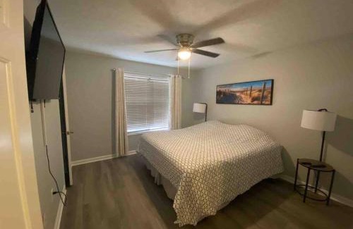 Athens Apartment | Recently Renovated Condo with Pet-Friendly Amenities