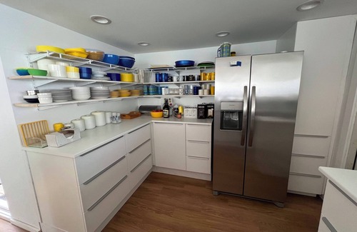 Claybanks Township House | Recently renovated fabulous 6-bedroom house in Montague, right on Lake Michigan.