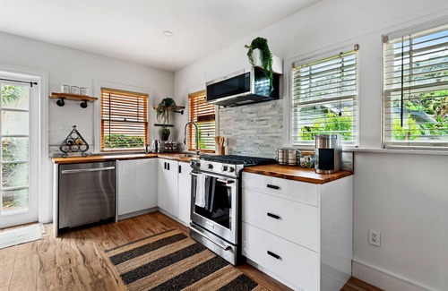 Jefferson House | Beautiful 2-Bedroom Retreat with Private Garden & High Rating