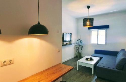 San Jose Obrero Apartment | Recently Renovated Hotel Near Santa Justa and Downtown