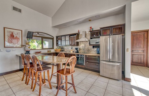 Tarcoles Villa | Reconnect with Nature: Private Pool & Ocean View Retreat