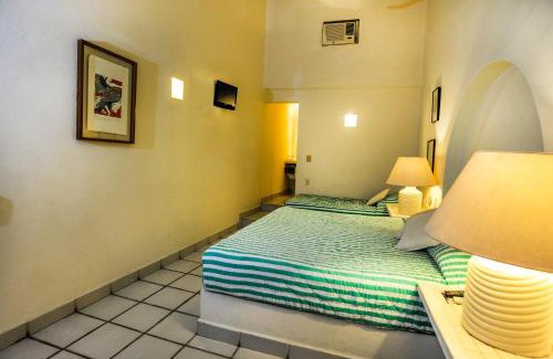 Ixtapa Apartment | Ideal Escape with Oceanfront Views and Warm Hospitality