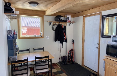 Gakona Cabin | Guest Rated 10/10: Recreation Cabin at Summit Lake, AK