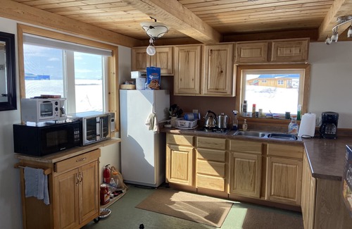 Gakona Cabin | Guest Rated 10/10: Recreation Cabin at Summit Lake, AK
