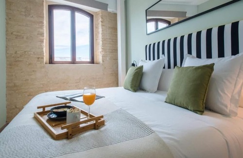 San Gil House | Recreational Vacation Trip! 2 Pet-friendly Units, Minutes from Plaza de España