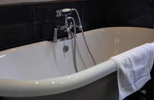 Horstead House | Guest Rated 9.6: Recruiting Sergeant with Family Amenities