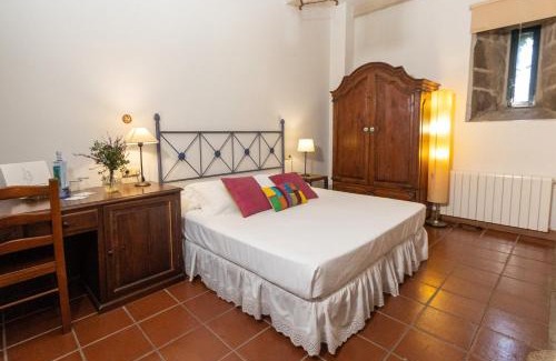 San Adrian de Cobres Hotel | Rectoral de Cobres 1729: Family-Friendly Retreat with Top Ratings