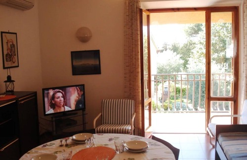 Scarlino Apartment | Cozy RED 3 Apartment: Family-Friendly with Breakfast Included