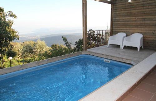 Amirim Cabin | Experience Red and White: Pool, Hot Tub & Perfect 10 Rating