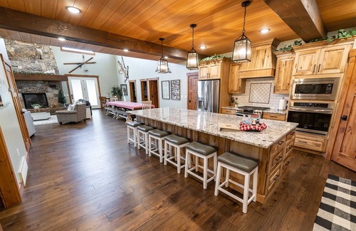 Bloomington House | Experience the Red Barn Retreat in Bloomington's Heart
