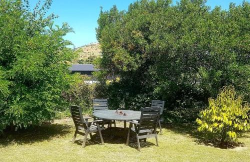 Richmond House | Relaxing Red Brier Cottage with Spa Amenities & 9.2 Rating
