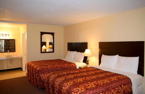Gold Rock Hotel | Budget-Friendly Stay at Red Carpet Inn Battleboro