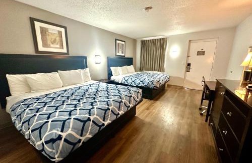 Norwalk Hotel | Comfortable Stays at Red Carpet Inn Norwalk with Breakfast