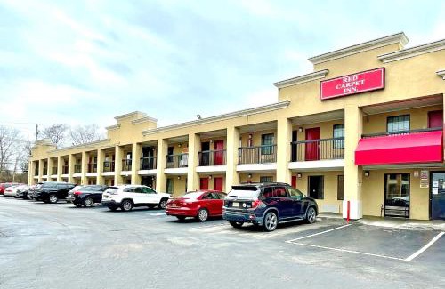 Lester Hotel | Discover Pet-Friendly Comfort at Red Carpet Inn Philadelphia
