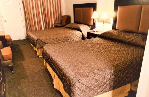 Montgomery Hotel | Family-Friendly Stays at Red Carpet Inn & Suites