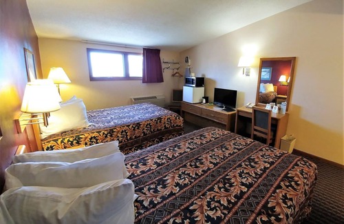 Windom Hotel | Budget-Friendly Stay at Red Carpet Inn with Breakfast Included