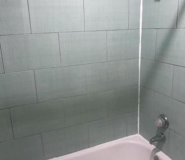 Pleasant Grove Hotel | Budget-Friendly Stay at RED CROWN INN - Book Your Escape